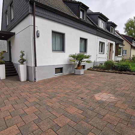 Apartment Bei Der Palme Mit Sauna Moeglichkeit Dusseldorf Bagian luar foto